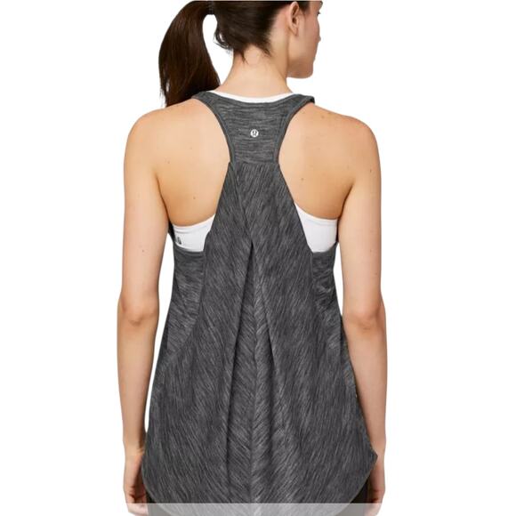 Lululemon Essential Tank Women’s Size 8 Gray Athletic Top - Picture 2 of 5